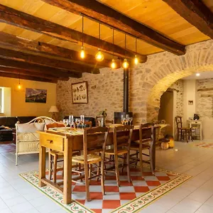 La Maison De Caroline , Colombies France